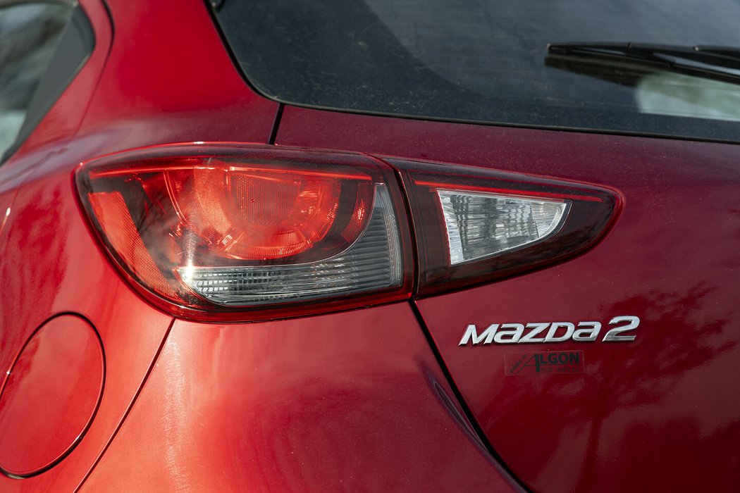 Mazda 2 Skyactiv G75 1.5 16V