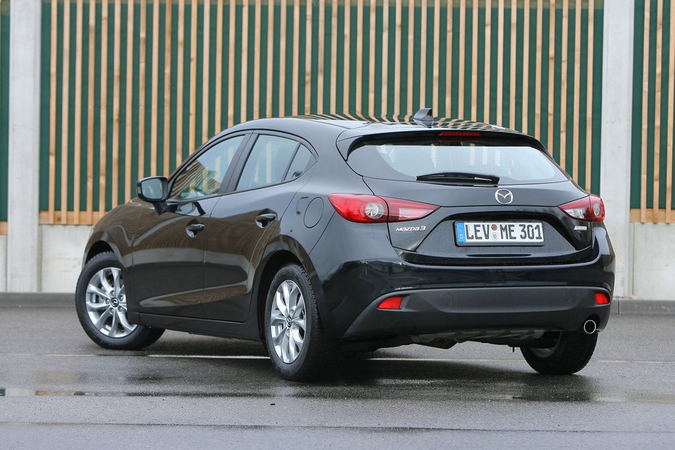 Mazda 3 1.5 Skyactiv-G Emotion