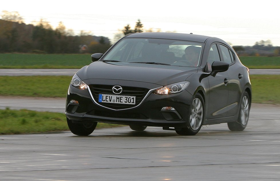 Mazda 3 1.5 Skyactiv-G Emotion