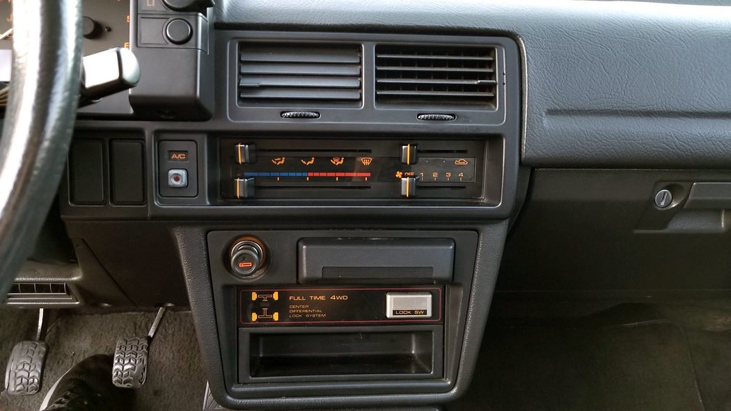 Mazda 323 GTX (1988)