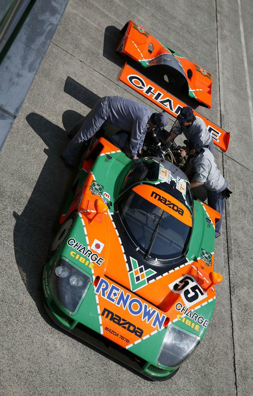 Mazda 787B v Le Mans 2011