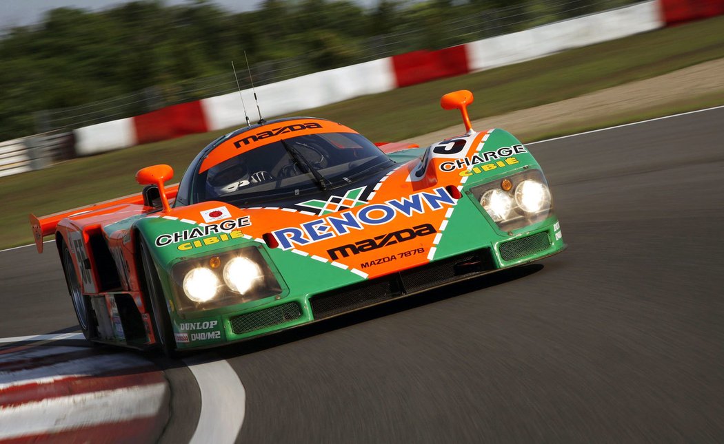 Mazda 787B v Le Mans 2011