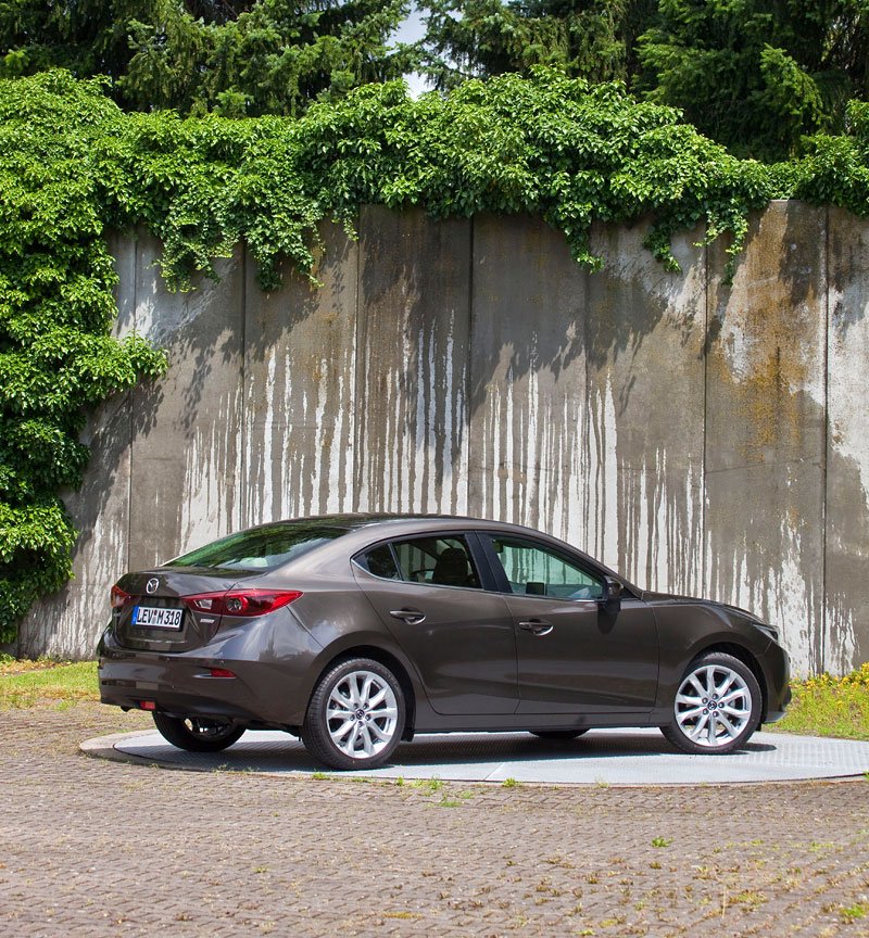 Mazda 3 sedan