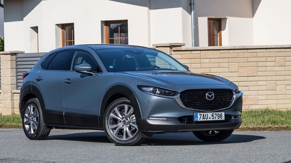 TEST Mazda CX-30 Skyactiv-G122 – Řidičský crossover