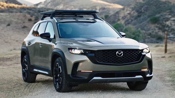 Mazda představuje SUV CX-50: Dobrodružných výprav se nezalekne