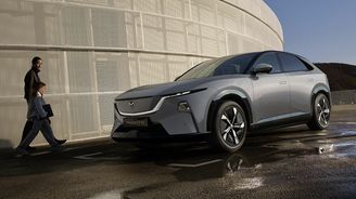 Nové elektrické SUV Mazda CX-6e je v Česku levnější než Tesla Y nebo Škoda Enyaq Nové elektrické SUV Mazda CX-6e je v Česku levnější než Tesla Y nebo Škoda Enyaq