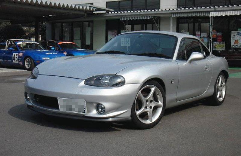 Mazda MX-5 Coupe