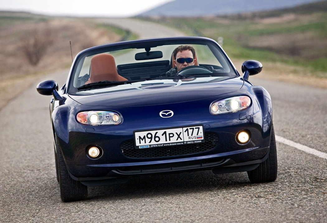 Mazda MX-5 Roadster-Coupe (NC1) 2005–08