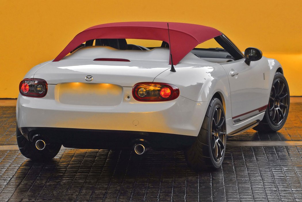 Mazda MX-5 Spyder Concept (NC2) 2011