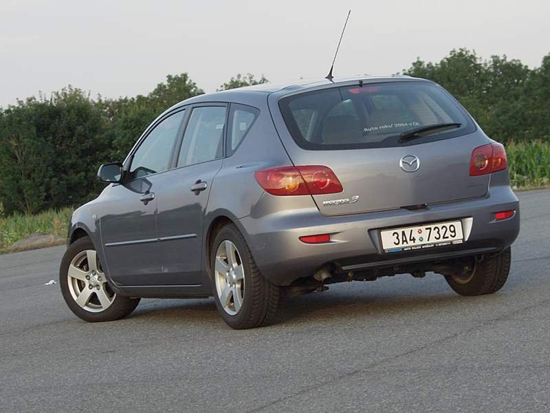 Mazda 3: první generace