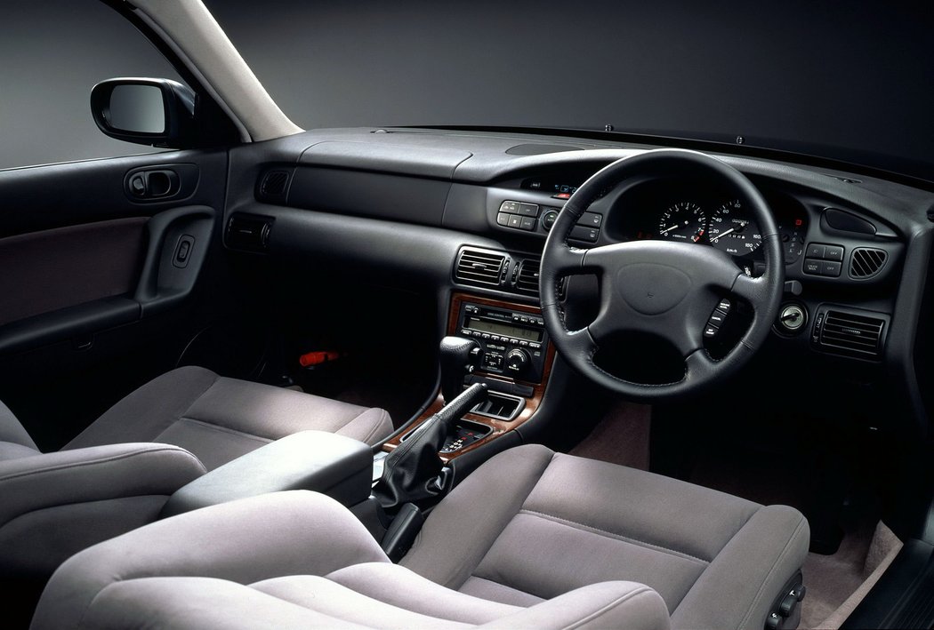 Mazda Eunos 800 (1993)