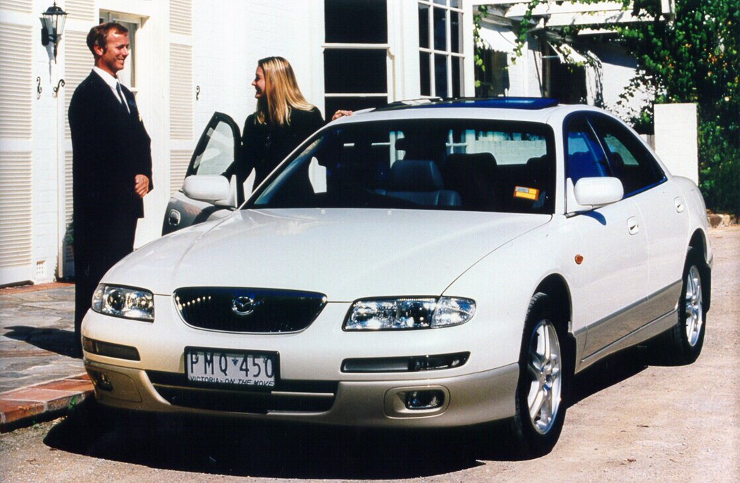 Mazda Eunos 800 (1996)