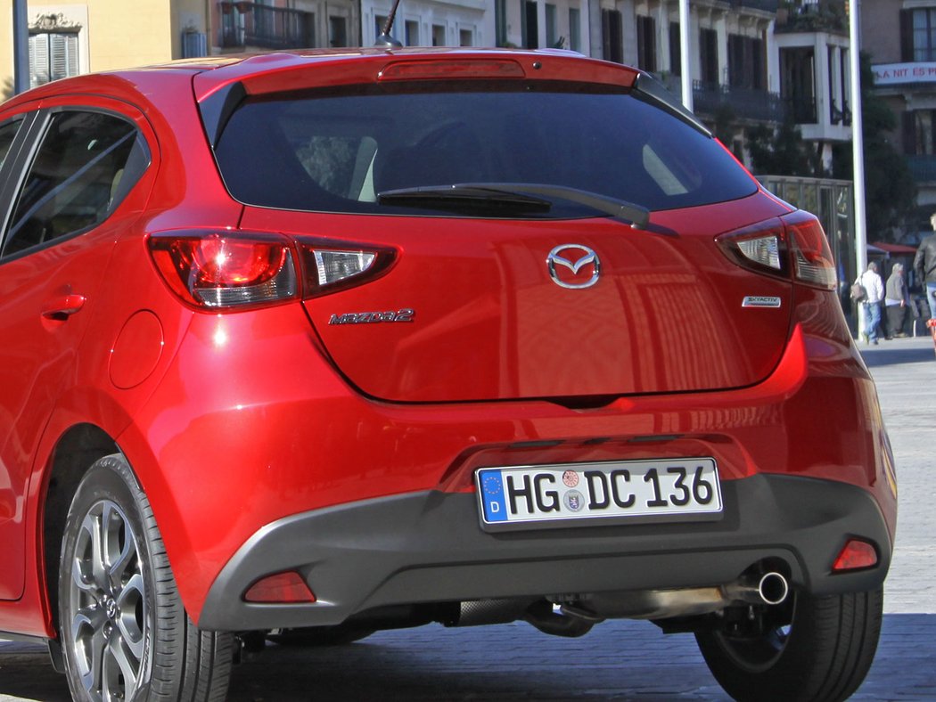 Mazda 2