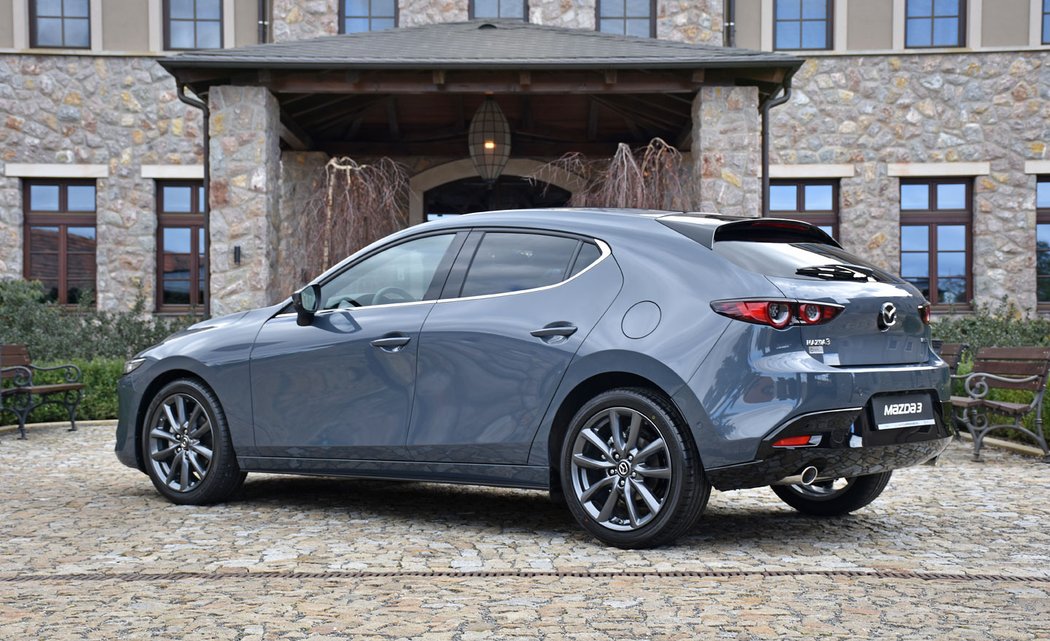 Mazda 3