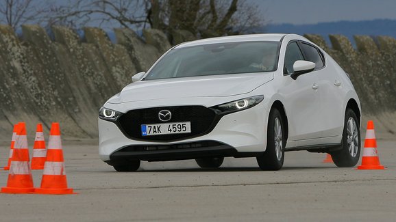 TEST Mazda 3 2.0 Skyactiv-G (90 kW) – Skvělá, ale ne pro každého
