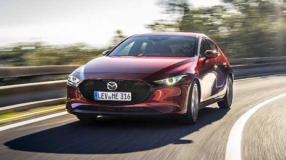 Mazda zahájila prodej revolučního motoru Skyactiv-X. Známe i parametry!