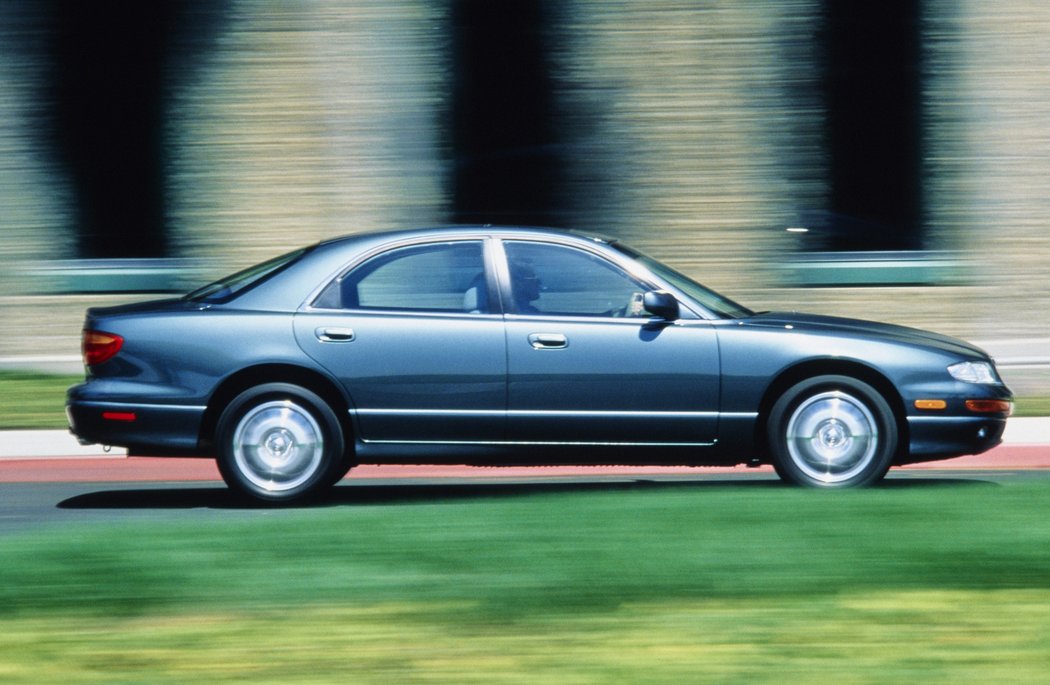 Mazda Millenia (1997)