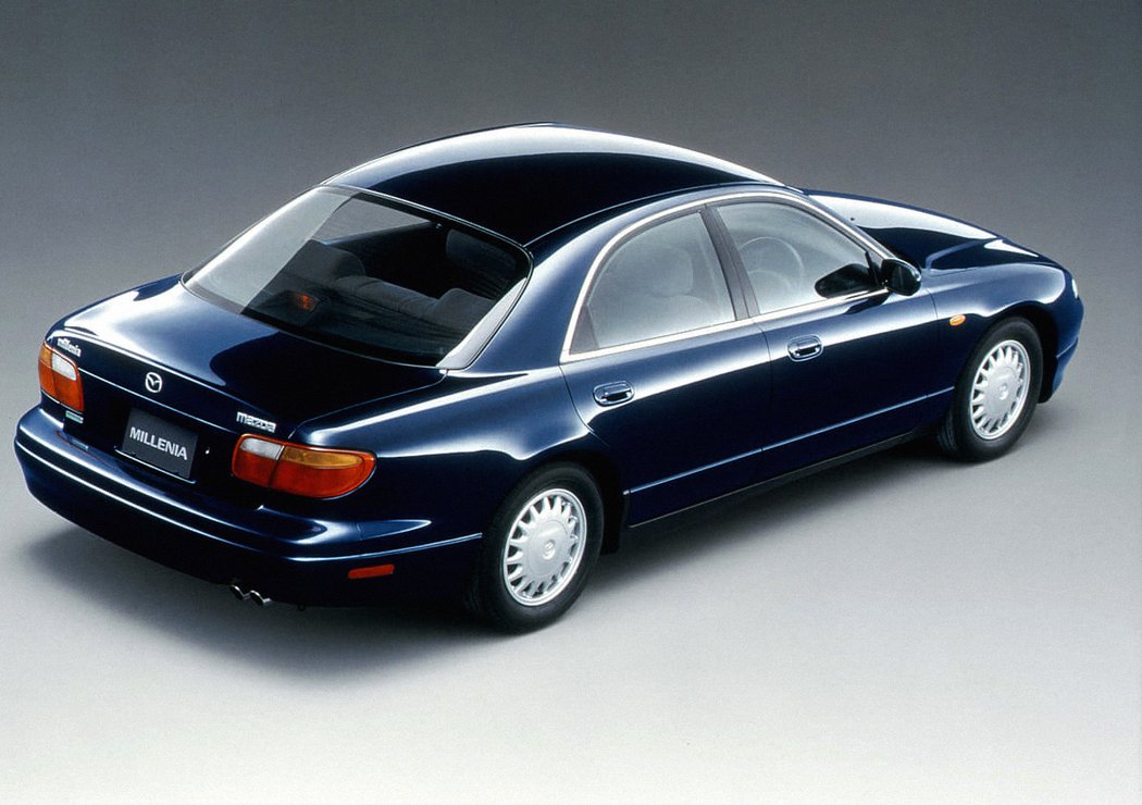 Mazda Millenia (1998)