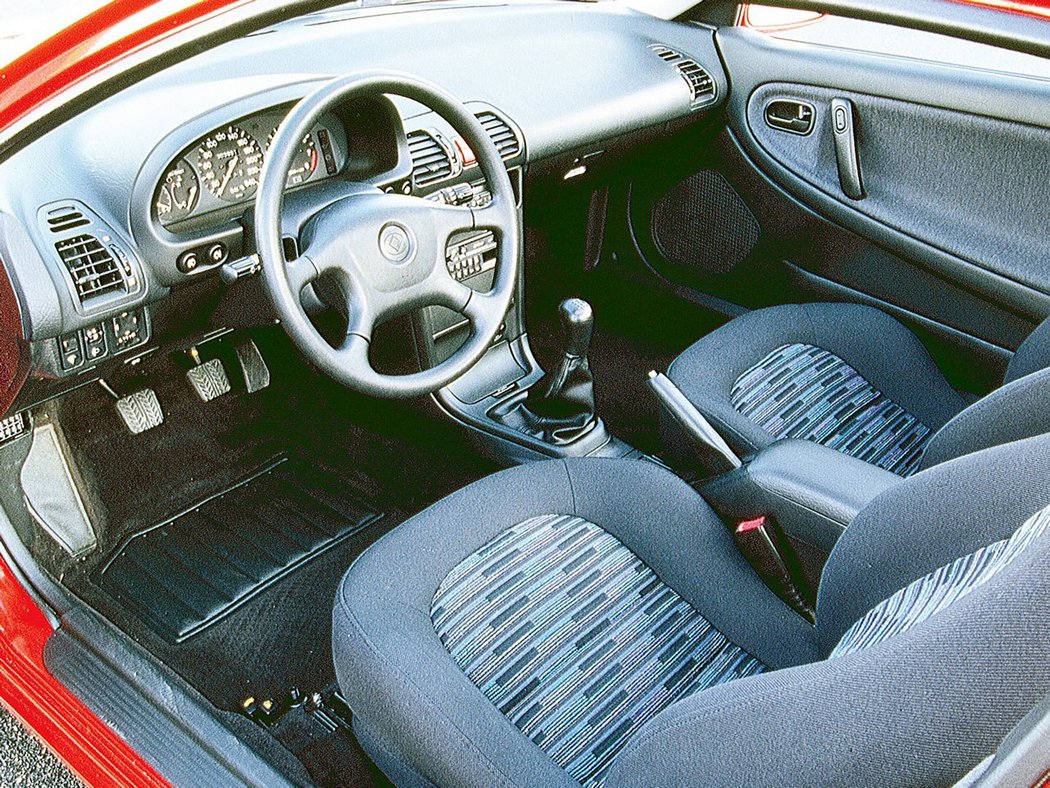 Mazda MX-3 (1991)