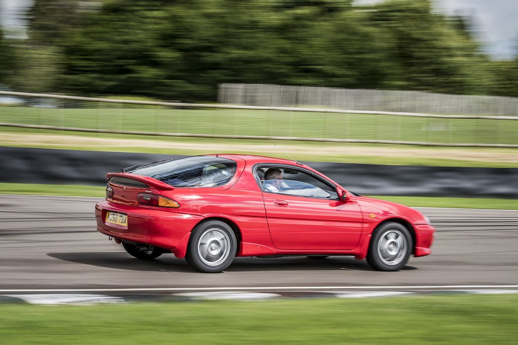 Mazda MX-3 (1993)