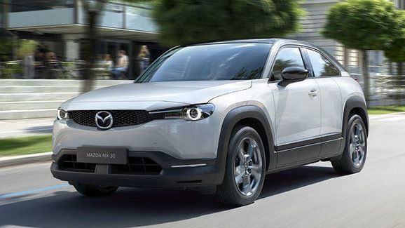 Mazda zahájila výrobu elektrické MX-30, v Evropě si na ni ještě počkáme