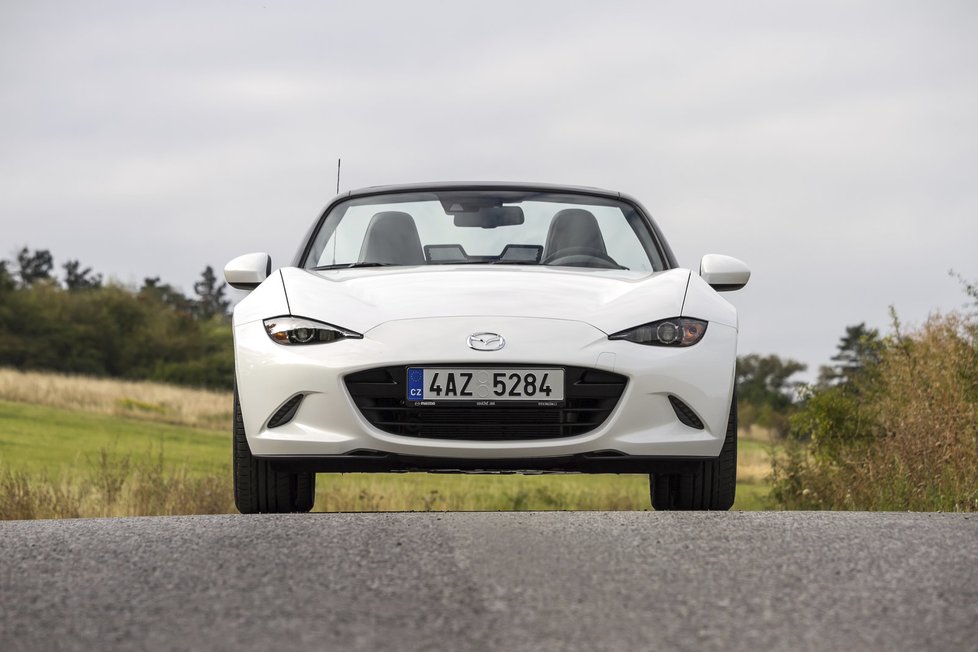 Mazda MX-5 2.0 Skyactiv-G160 Revolution