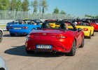 Milovníci Mazdy MX-5 stanovili nový světový rekord, v Itálii se jich sešlo 707