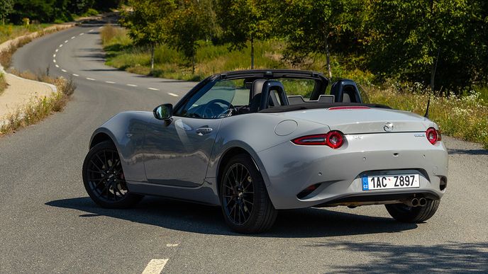 Mazda MX-5 Skyactiv-G184 Mazda MX-5 Skyactiv-G184
