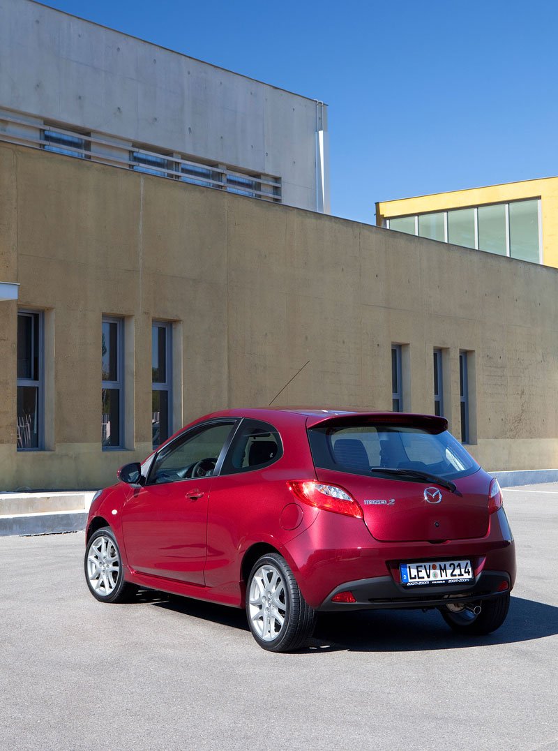 Mazda 2