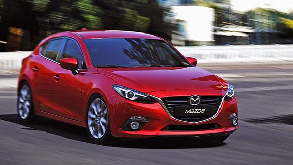 Mazda 3: Trojka z Japonska je tu potřetí! Mají se Golf i ostatní bát?