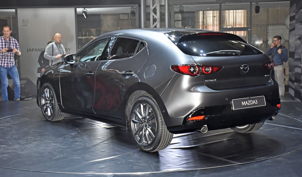 Mazda 3