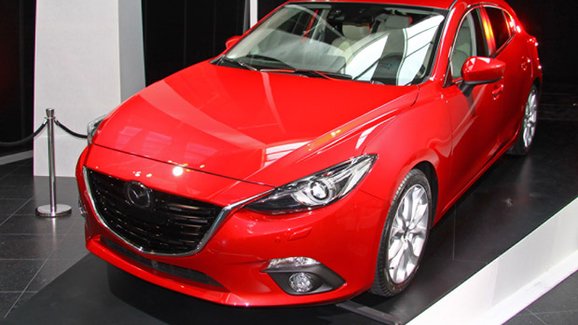 Nová Mazda 3 naživo: První statické dojmy