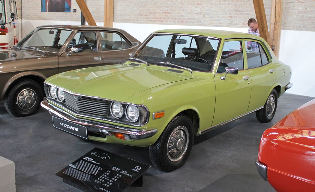 Mazda 616 (1976)