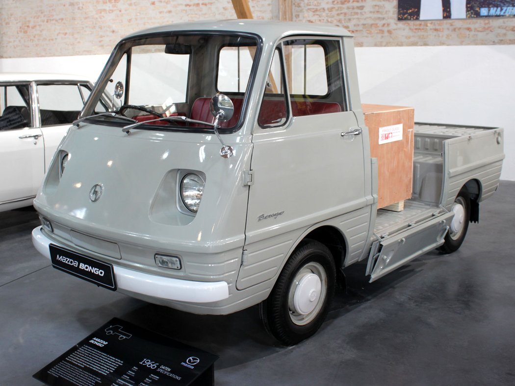 Mazda Bongo (1966)