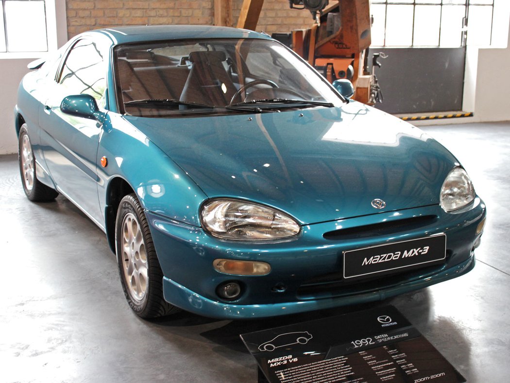 Mazda MX-3 (1992)