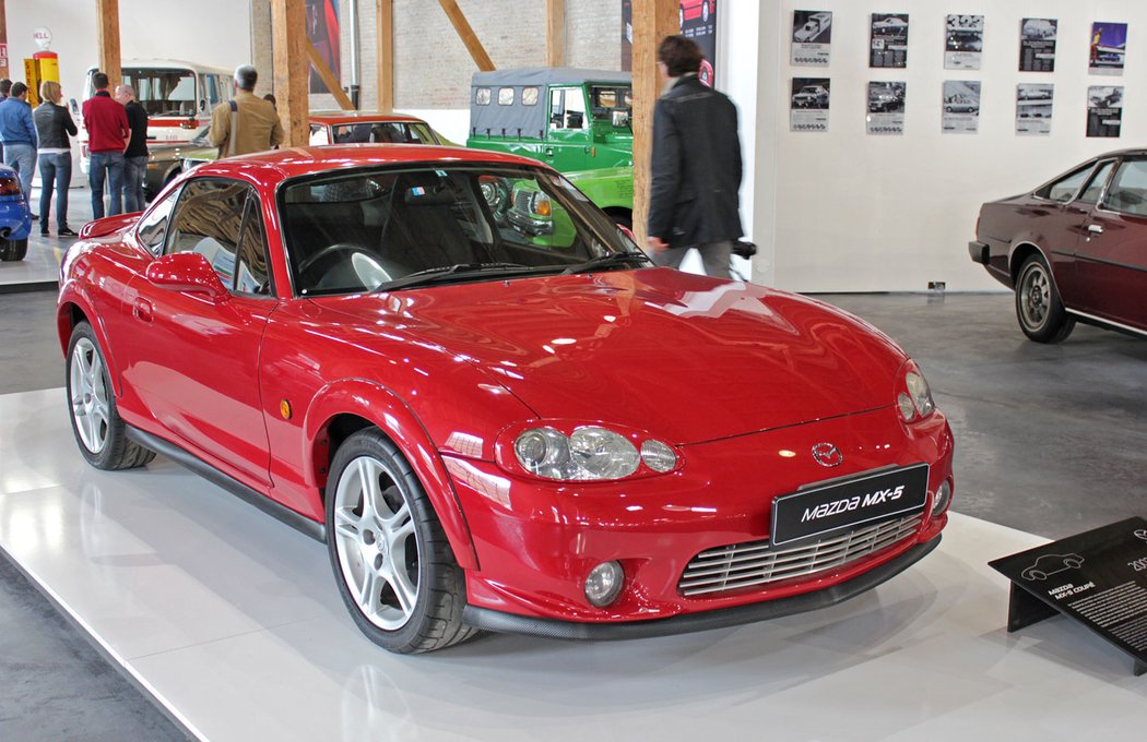 Mazda MX-5 (2003)