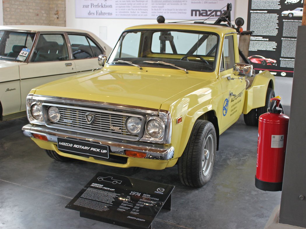 Mazda Rotary Pick-up (1974)