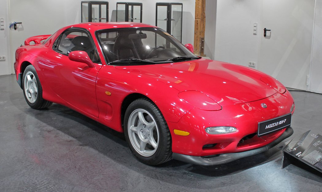 Mazda RX-7 (1992)