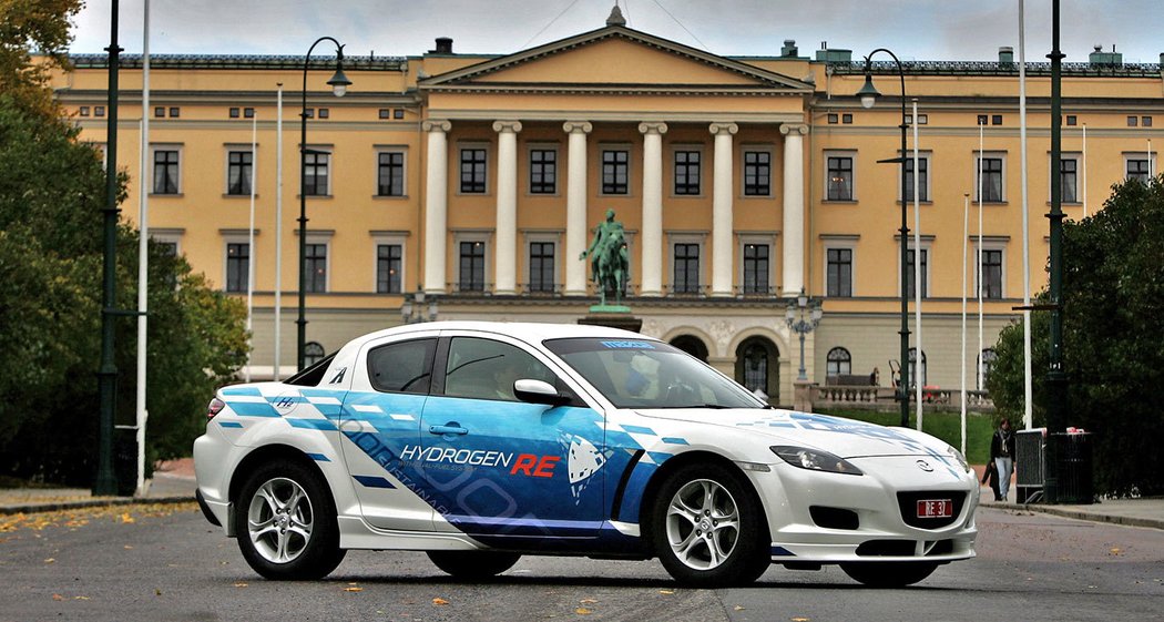 Mazda RX-8 Hydrogen RE (2004–2008)