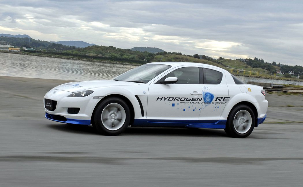 Mazda RX-8 Hydrogen RE (2004–2008)