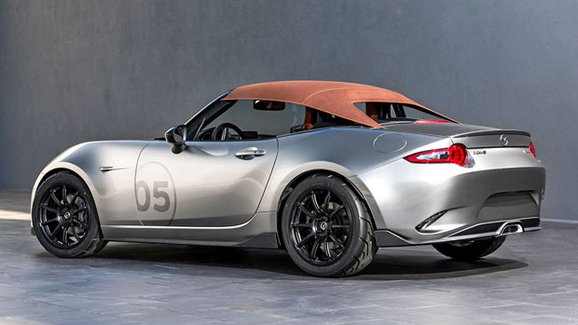 Mazda MX-5 Spyder a Speedster: Superlehké Miaty pro SEMA