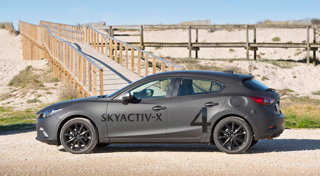 Mazda Skyactiv-X