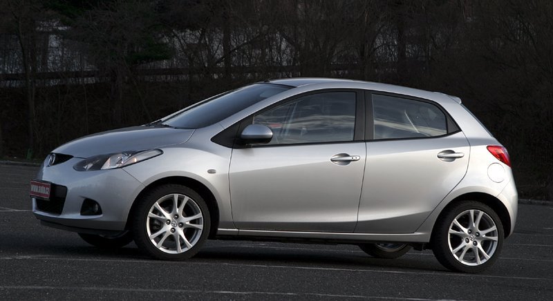 Mazda 2