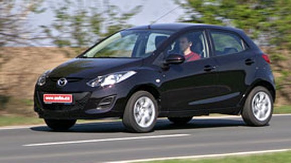 TEST Mazda 2 1.3 MZR (55 kW) – Dlouhé převody v krátké dvojce