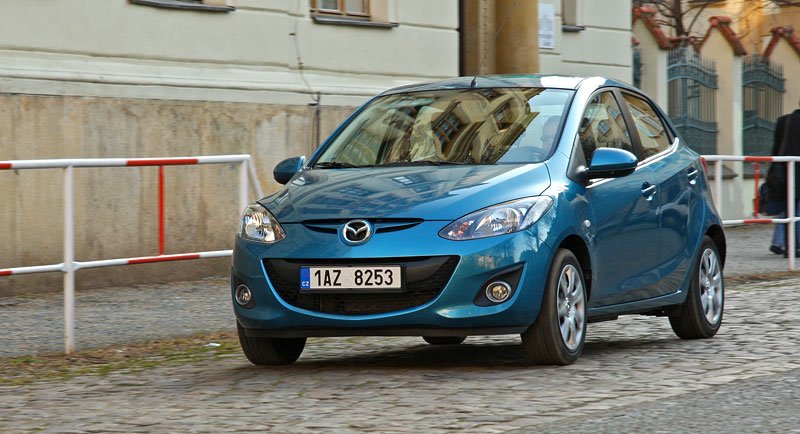 Mazda 2