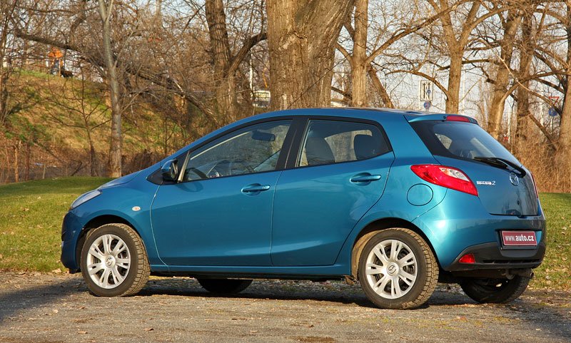 Mazda 2