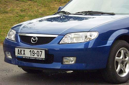 Mazda 323