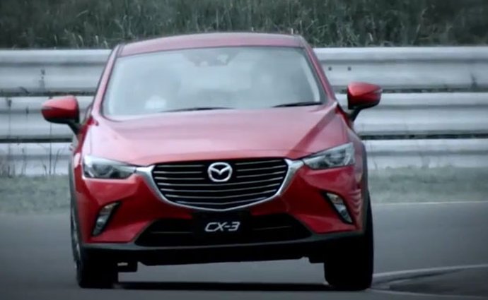 Video: Mazda CX-3 Driving Movie ukazuje malý crossover v akci