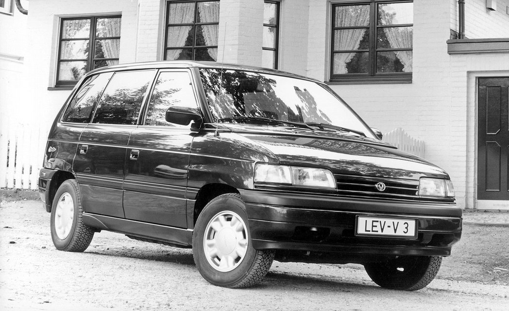 Mazda MPV (1992)