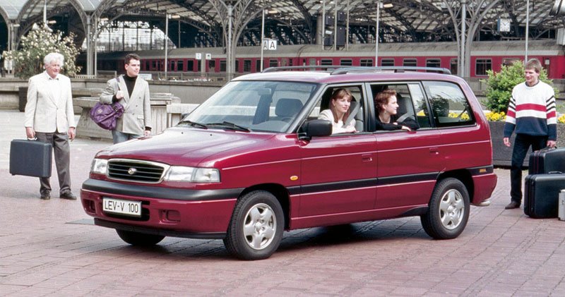 Mazda MPV (1997)